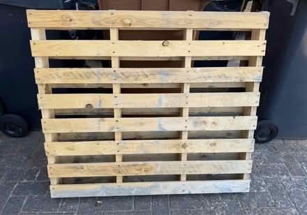 Photo of free Pallet (Bishops Stortford) #1