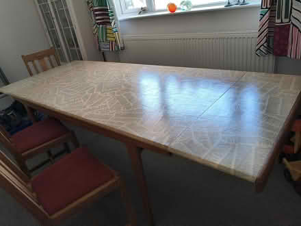 Photo of free 70s extending table (Harrold. MK43) #1