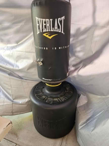 Photo of free Everlasting punch bag kids (Swinton M27) #1