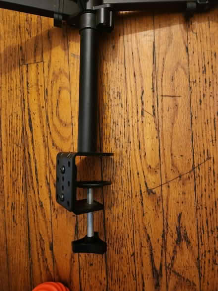 Photo of free Easy mount dual monitor mount (Temple Hills,MD) #4