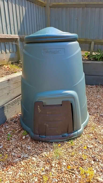 Photo of free Compost bin (Blacklands, Hastings, TN34) #1