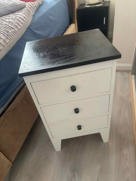 Photo of free Drawer three drawer good quilty (KT19 8fu) #2