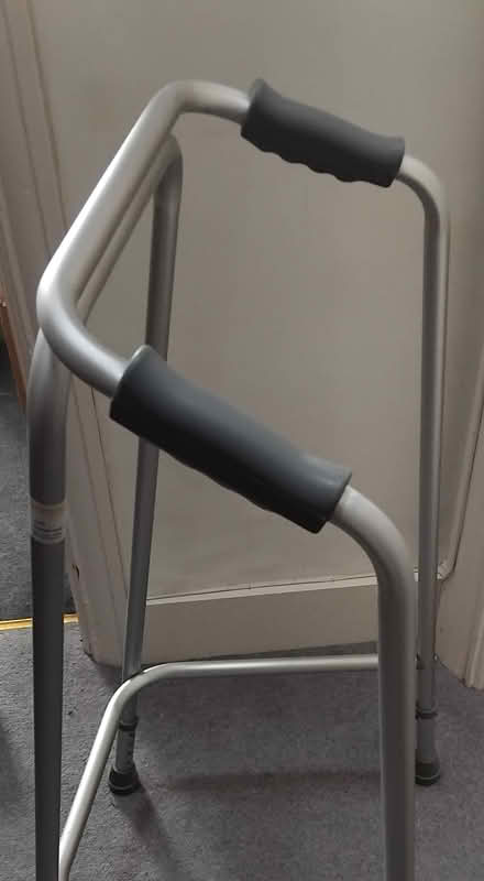 Photo of free Walking frame (Finchley Church End N3) #1