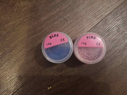 Photo of free Glitter (M13) #1