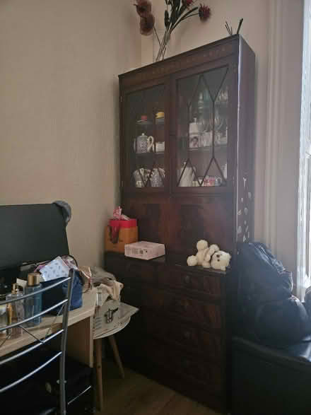 Photo of free Display cabinet without content (South Norwood SE25) #2