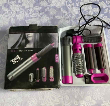 Photo of free Hairdryer set (Swindon SN5) #1