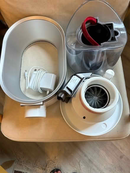 Photo of free Old Dyson Humidifier - needs repairing (Norbiton KT2) #2