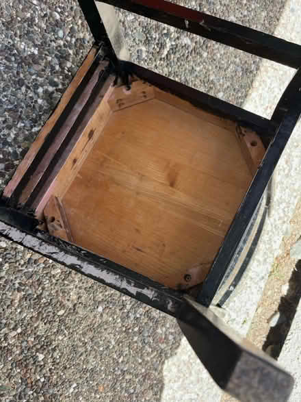 Photo of free Chair (Sunny arts area) #3