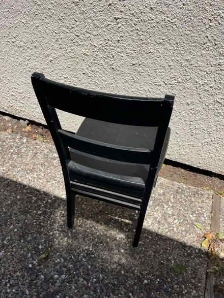 Photo of free Chair (Sunny arts area) #2