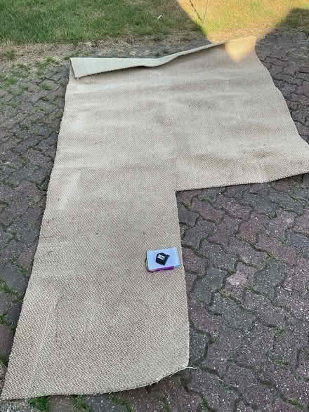 Photo of free Carpet offcut (Ashingdon Hill Top SS4) #1