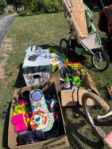 Photo of free Free Garage Sale in Hillandale (Hillandale) #2