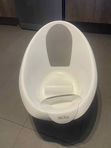 Photo of free Nuby baby bath (RM13 8JG (Rainham)) #2
