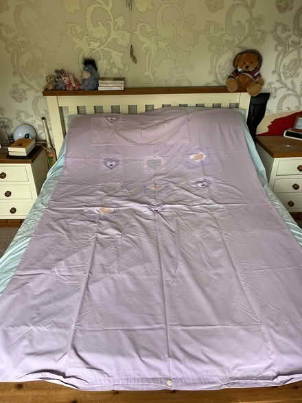 Photo of free Purple single duvet set (TA18) #1