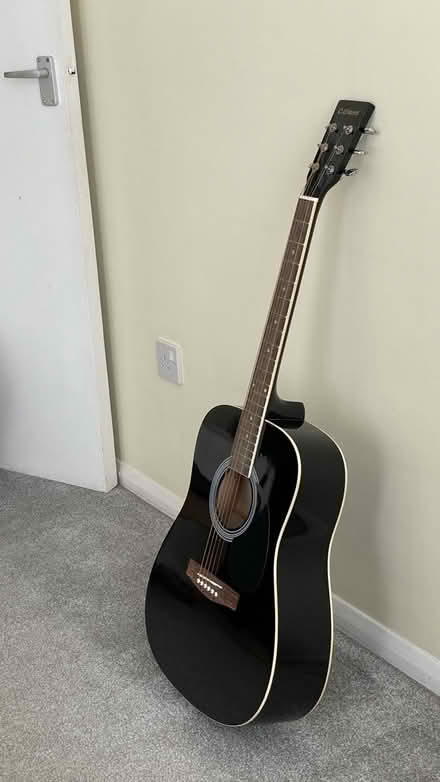 Photo of free C-Giant 41” Western Guitar (Rochester ME1) #2