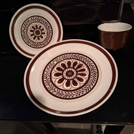 Photo of free Dinnerware (Pleasant Valley, NY) #1