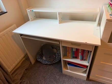 Photo of free computer desk (Bucklands Road, TW11) #1