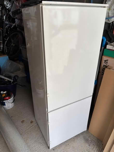 Photo of free Zanussi integrated fridge freezer. (Littlehampton BN17) #2