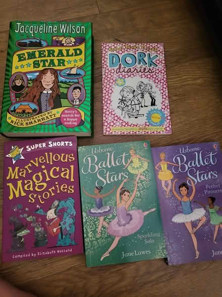 Photo of free book selection (Shenley Brook End MK5) #1