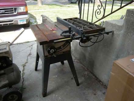 Photo of free Craftsman Cast Iron Top Table Saw (Downers Grove 63rd and Main) #1