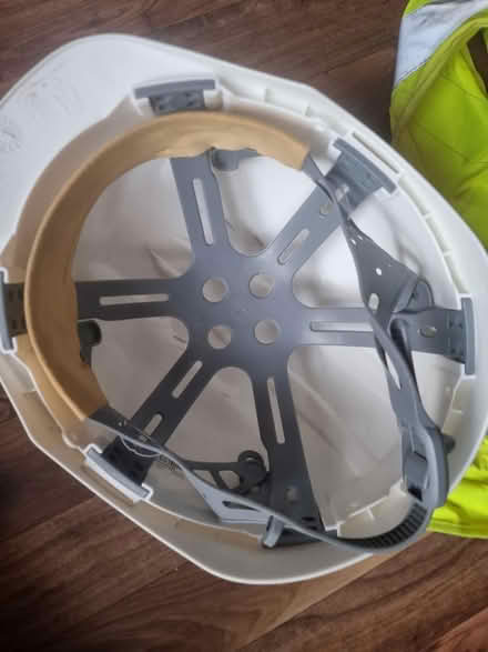 Photo of free Hard hat and visibility v - unused (stroud green N4) #3