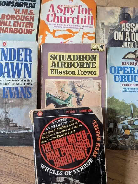 Photo of free War novels old x7 (Shippon OX13) #3