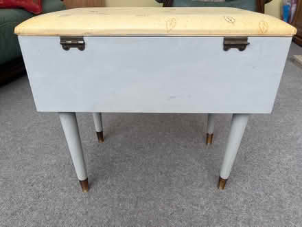 Photo of free Vintage sewing box (Wellington TF1) #4