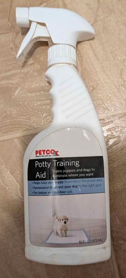 Photo of free Potty training aid spray for dogs (Northridge) #2