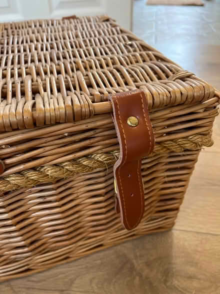 Photo of free Wicker picnic basket (Bath BA2) #4
