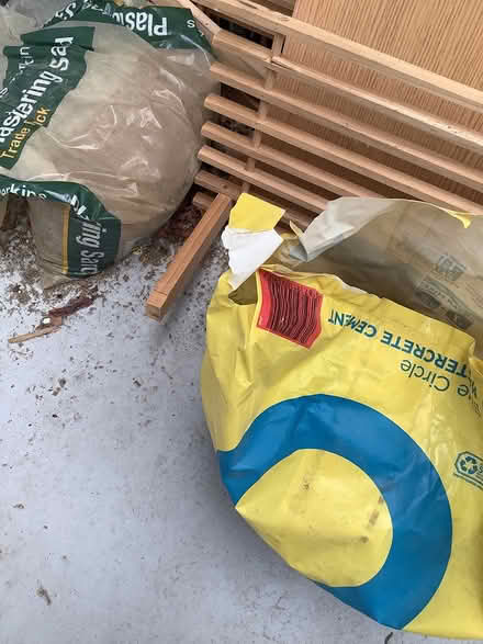 Photo of free Bag of cement mix (Abington NN3 3BA) #1