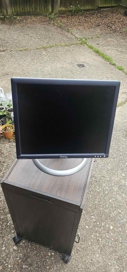 Photo of free Monitor (SL9 9SP) #2