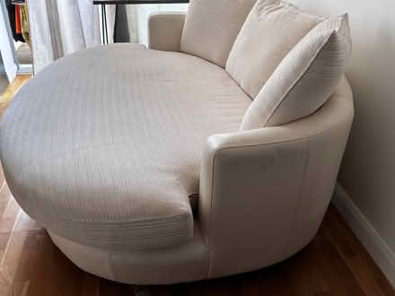 Photo of free Sofa (Hertsmere WD6) #2