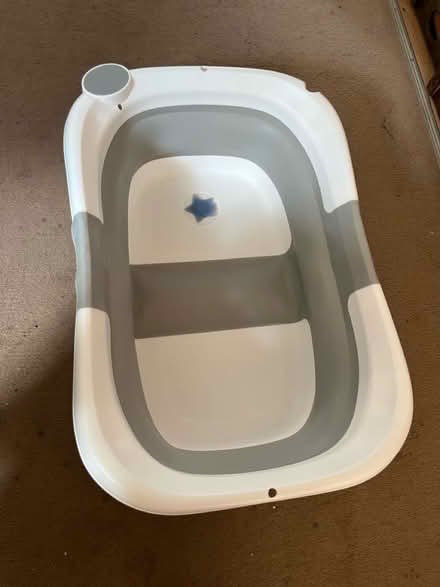 Photo of free Baby bath, folding (East Oxford OX4) #1