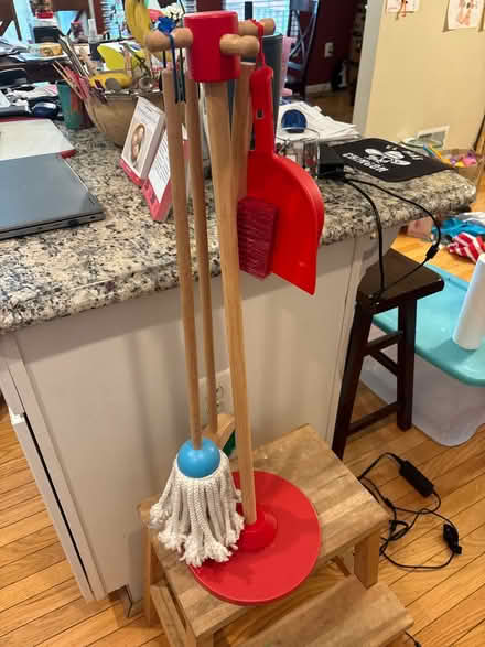 Photo of free Melissa & Doug cleaning set (Elkridge (near Deep Run ES)) #1