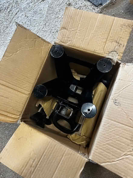 Photo of free Ratchet Axle Stands (Littlemore OX4 4) #2