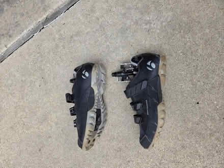 Photo of free Bicycle shoes and pedals (Elk Grove Village) #2