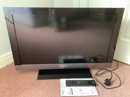 Photo of free Sony Bravia 32" LCD digital TV (Marton-cum-Grafton YO51) #1