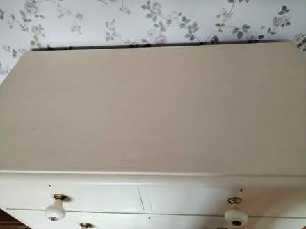 Photo of free Cream Chest of Drawers (selly oak B29) #3