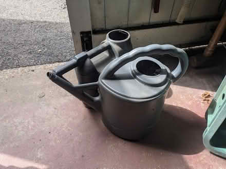 Photo of free Watering cans without roses (hucknall ng15) #1