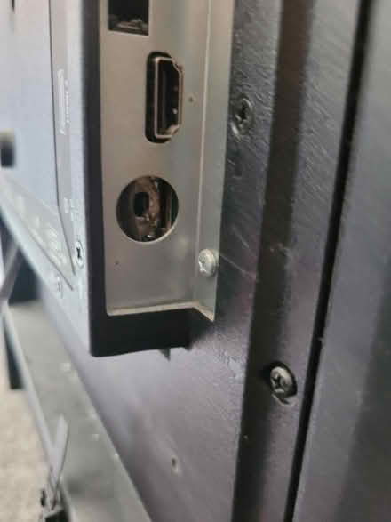Photo of free 50 inch tv (Leadgate DH8) #4