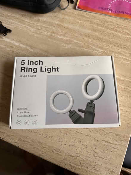 Photo of free 5 inch ring light (Kentish Town NW1) #1