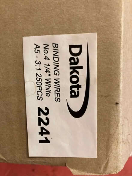 Photo of free Wire binding and hooks (Chineham RG24) #2