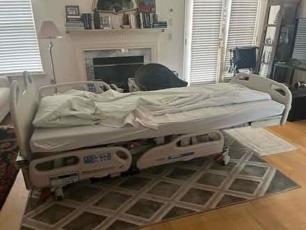 Photo of free electric medical bed (Fairfax virginia) #1