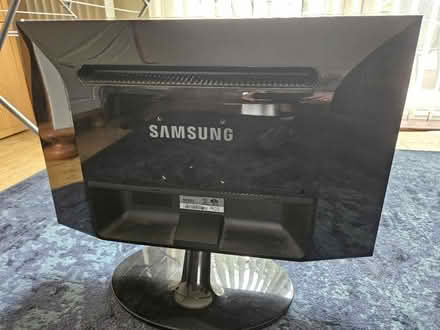 Photo of free Computer monitor Samsung (Aldridge) #3