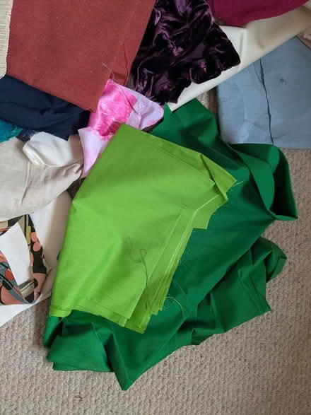 Photo of free Fabric pieces (Haldens AL7) #1
