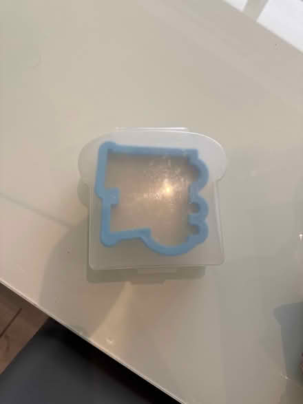 Photo of free Sandwich shape cutter (Wimbledon SW19) #1