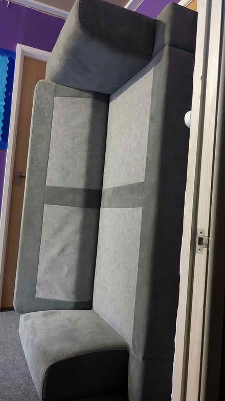 Photo of free Grey sofa,good condition (Office LU6) #4