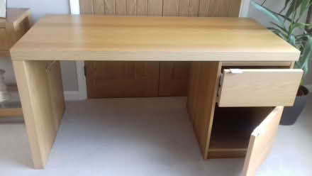 Photo of free A desk (Clutton Hill BA2) #1