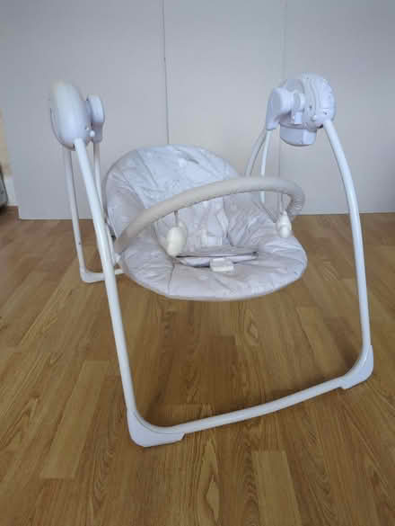 Photo of free Mothercare baby swing (Chapel End E17) #1