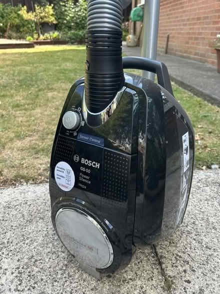 Photo of free Fully working Bosch hoover (Uphill Lincoln LN1) #2