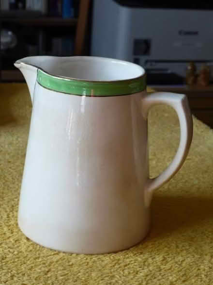 Photo of free China pint jug (Tilgate RH10) #1